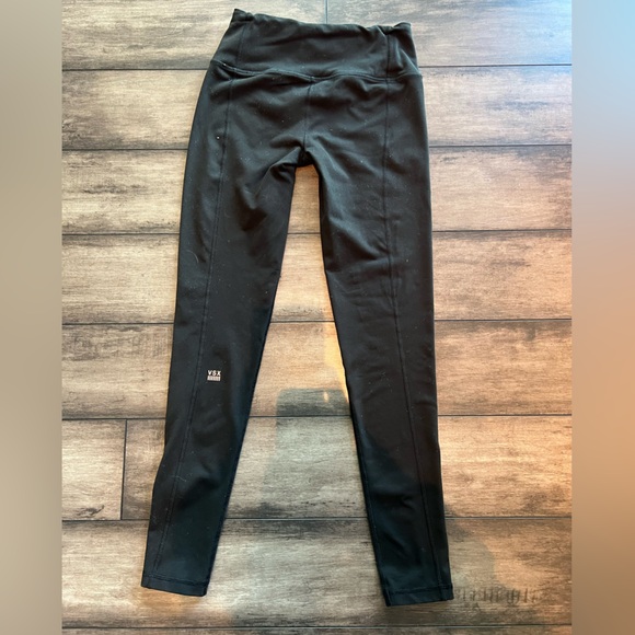 Victoria Secret Sport Black Leggings - Picture 2 of 4
